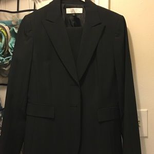 Women’s business pantsuit - size 10